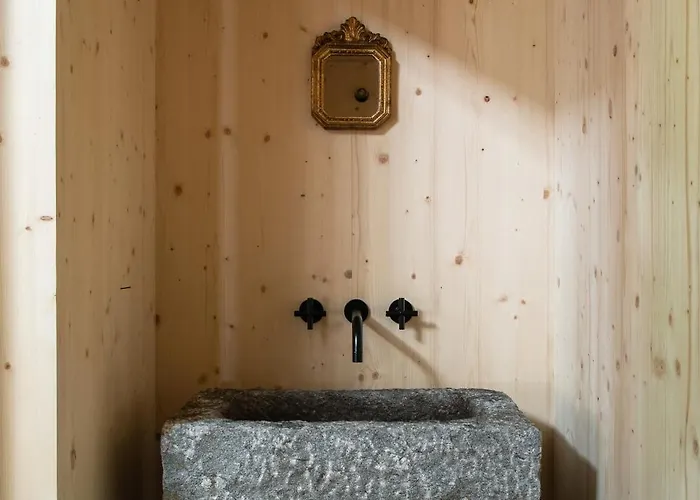 Ein Kraftort Und Architektonisches Juwel Villa Ardez