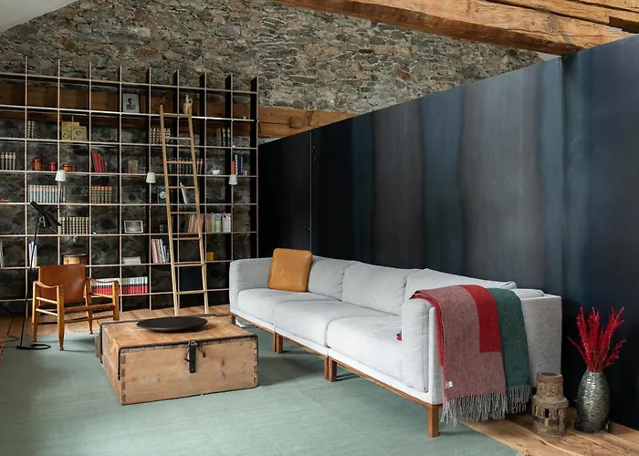 Ein Kraftort Und Architektonisches Juwel * Ardez