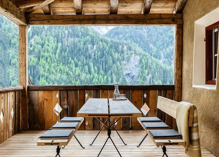 Villa Ein Kraftort Und Architektonisches Juwel