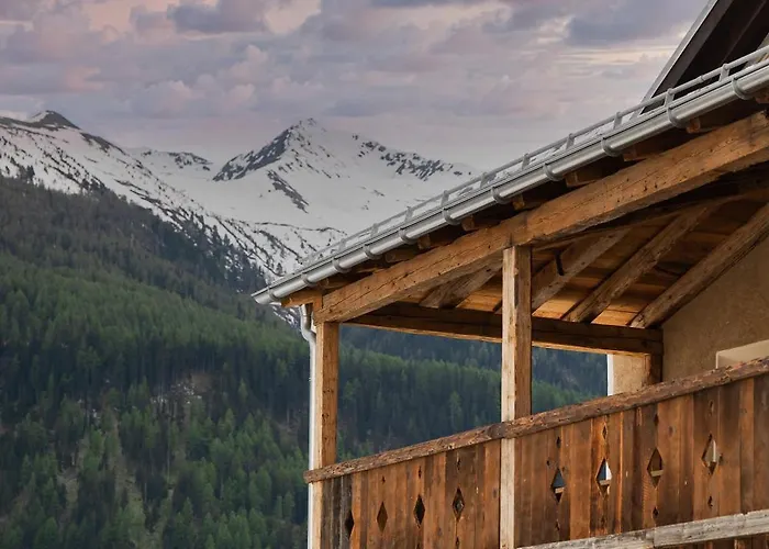 Ein Kraftort Und Architektonisches Juwel Villa