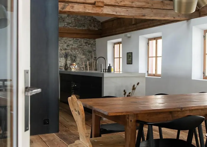 Ein Kraftort Und Architektonisches Juwel Villa Ardez