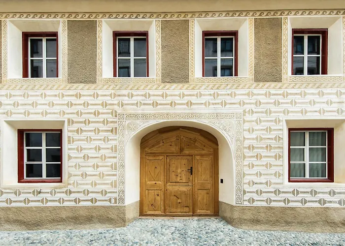 Ein Kraftort Und Architektonisches Juwel Villa Ardez