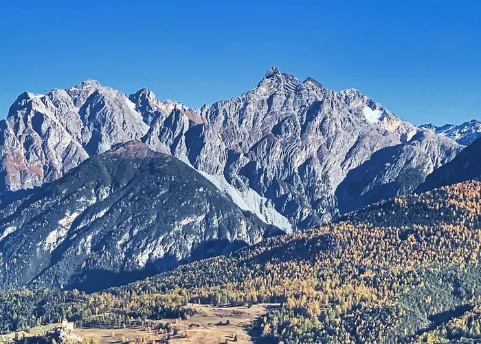 Ein Kraftort Und Architektonisches Juwel * Ardez