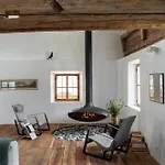 ヴィラ Ein Kraftort Und Architektonisches Juwel Ardez