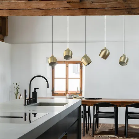 Ein Kraftort Und Architektonisches Juwel Villa